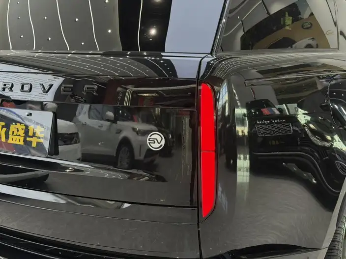 Range Rover 2026 Model 3.0 L6 400PS SE Long axis Edition