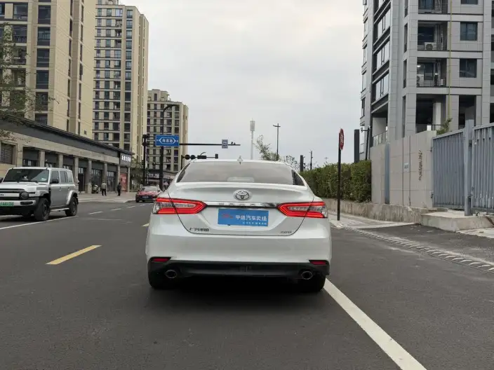Toyota Camry 2021 Model 2.0G Deluxe Edition – фото 5