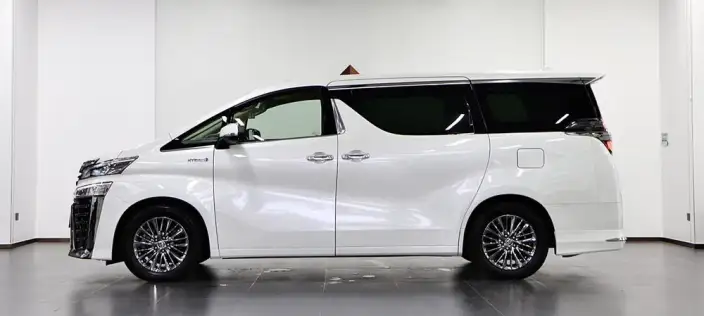 Vellfire 2020 Model Hybrid 2.5L HV Premium Edition
