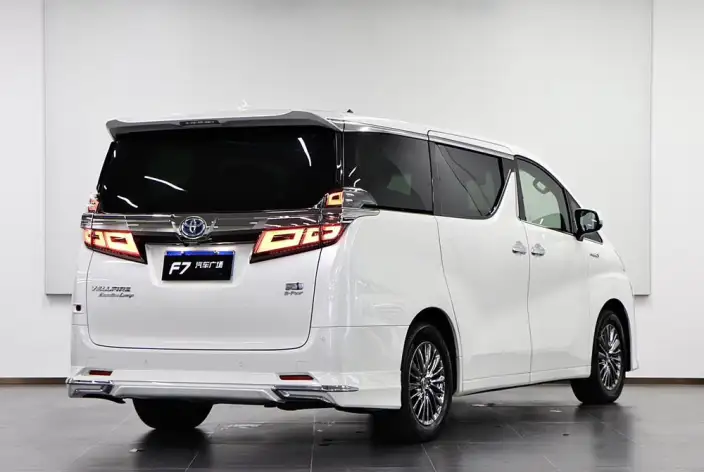 Vellfire 2020 Model Hybrid 2.5L HV Premium Edition – фото 7