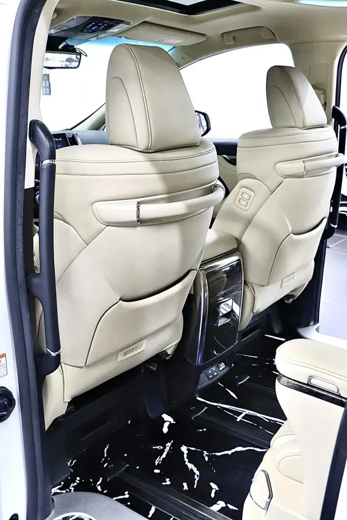 Vellfire 2020 Model Hybrid 2.5L HV Premium Edition – фото 8