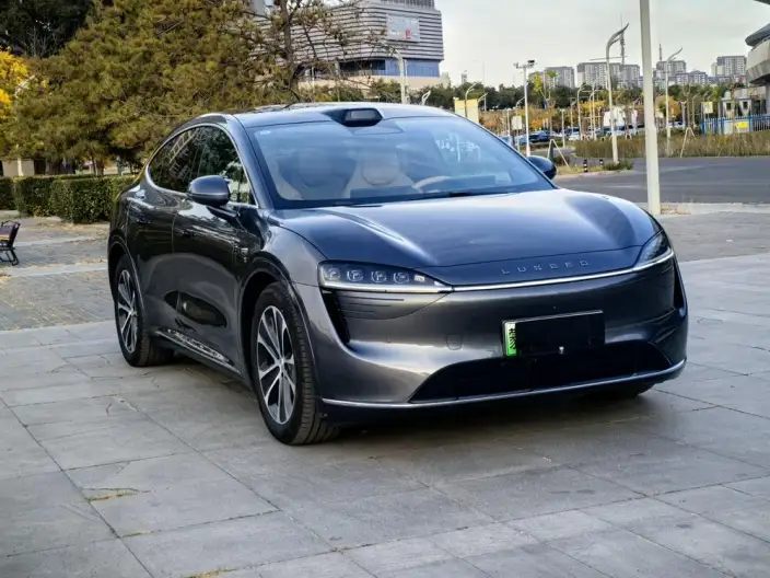 Luxeed R7 2024 Model EV 100kWh Max Rear Drive Edition