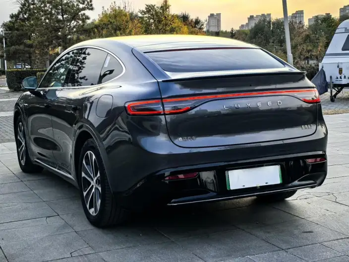 Luxeed R7 2024 Model EV 100kWh Max Rear Drive Edition