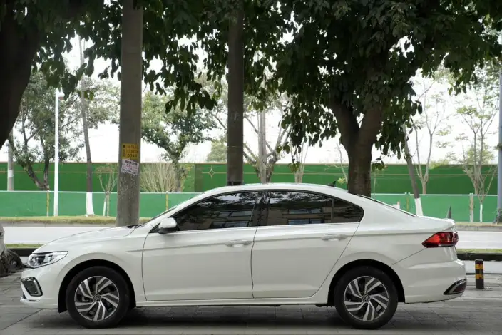 Volkswagen Bora 2024 Model 200TSI DSG Zhixing Edition