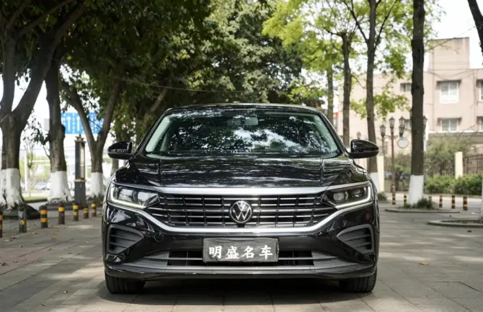 Volkswagen Passat 2024 Model 280TSI Business Edition