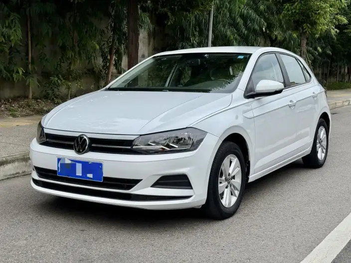 Polo 2023 Model Plus 1.5L Automatic Indulge in Music Letterpress
