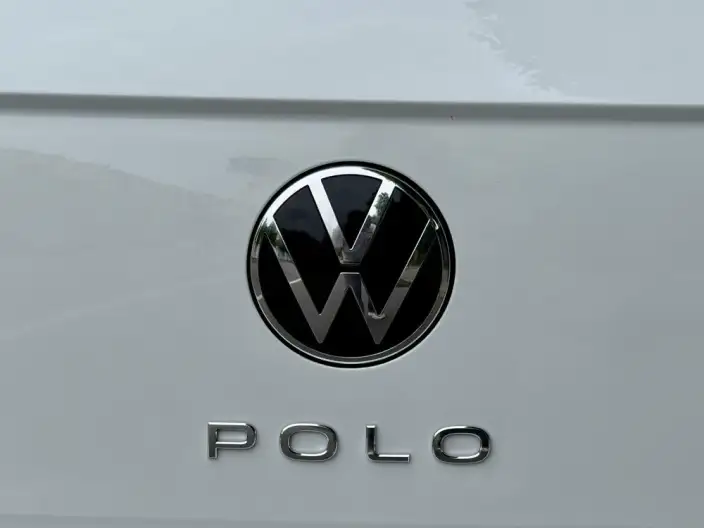 Polo 2023 Model Plus 1.5L Automatic Indulge in Music Letterpress – фото 9