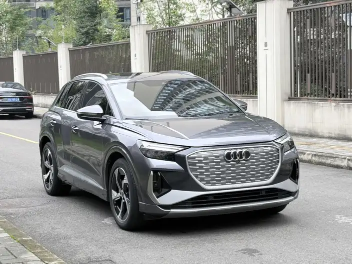 Audi Q4 e-tron 2023 Model 40 e-tron Genesis Edition
