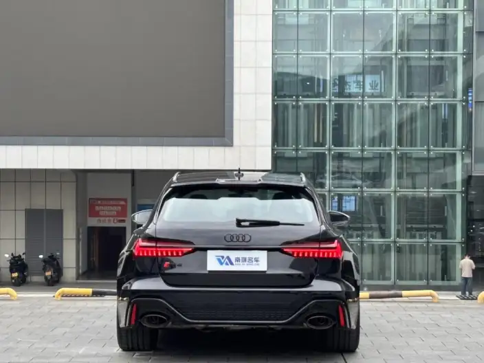 Audi RS 6 2024 Model RS 6 4.0T Avant Performance – фото 6