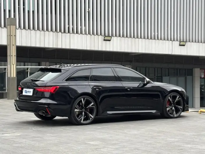 Audi RS 6 2024 Model RS 6 4.0T Avant Performance – фото 7