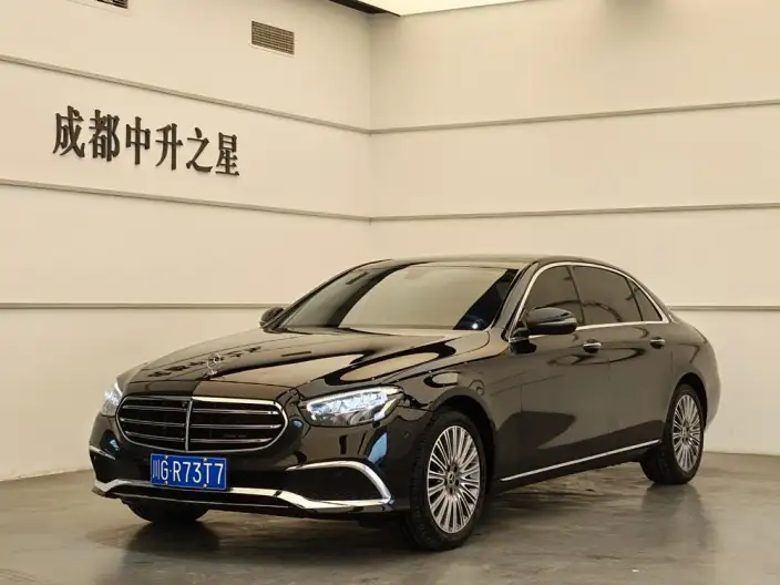 Mercedes-Benz E-Class 2022 Model E 300 L Luxury Model sedan – фото 1