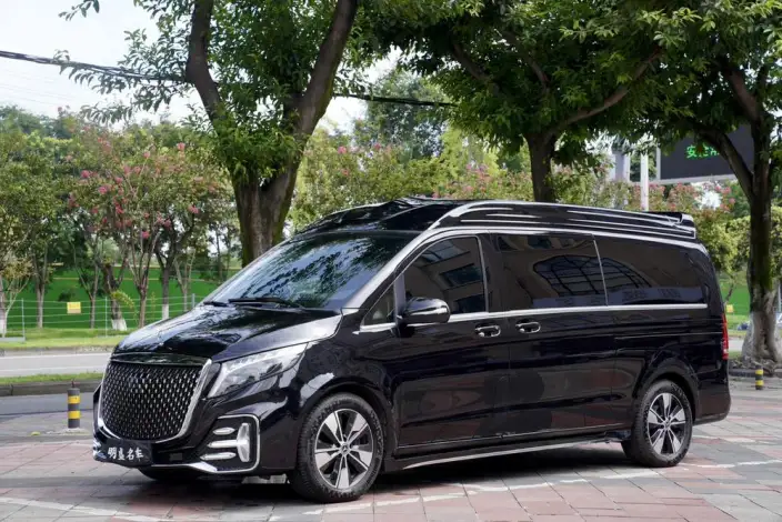 Mercedes-Benz V-Class 2022 Model V 260 L Long wheelbase Deluxe Edition