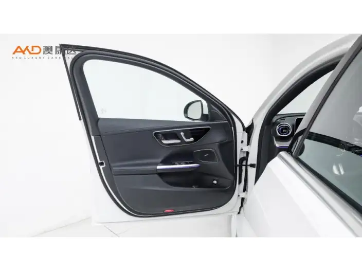 Mercedes-Benz C-Class 2022 Model C 260 L Sports Edition – фото 10