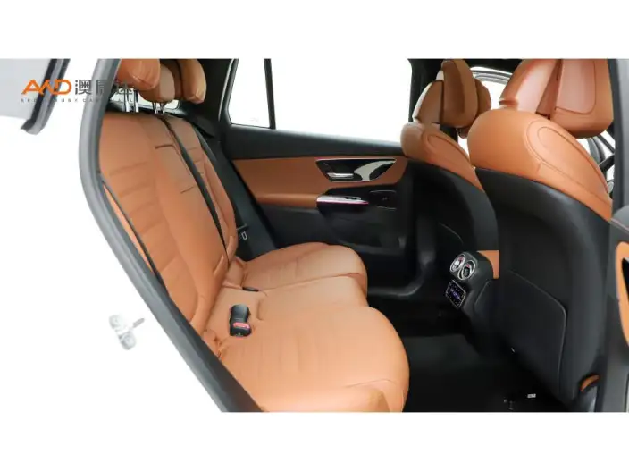 Mercedes-Benz GLC 2024 Model GLC 300 L 4MATIC Dynamic Model 5 seat – фото 10