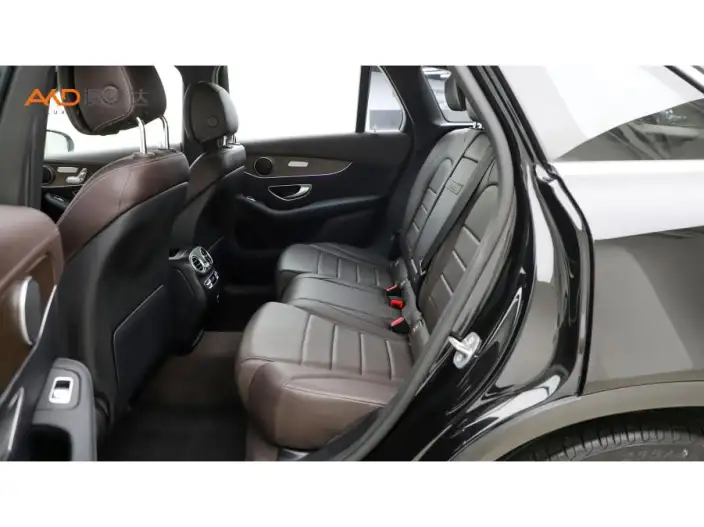 Mercedes-Benz GLC 2022 Model Facelift GLC 300 L 4MATIC Dynamic Model Collector Edition – фото 8