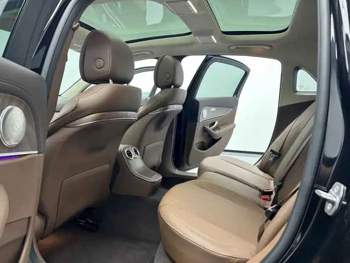 Mercedes-Benz E-Class 2023 Model E 300 L Fashion Model sedan – фото 9
