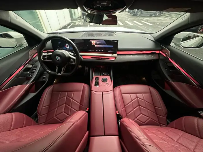 BMW 5 Series 2024 Model 530Li Leading Model M Sports Set – фото 5