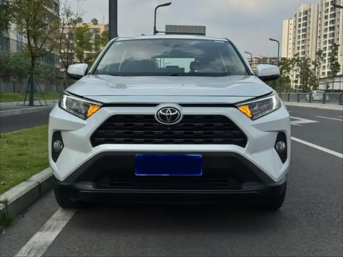 Toyota RAV4 2022 Model 2.0L CVT 2WD Fashion edition