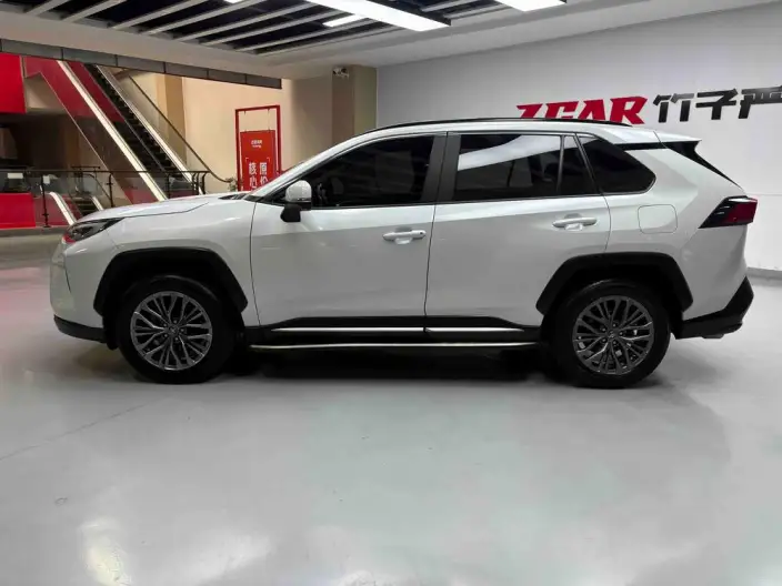 Toyota Wildlander 2023 Model 2.0L 4WD Luxury PLUS Edition