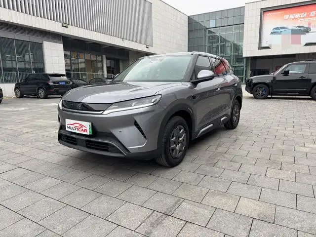 Yuan UP 2025 Model Smart Driving Edition 401KM Vitality Edition