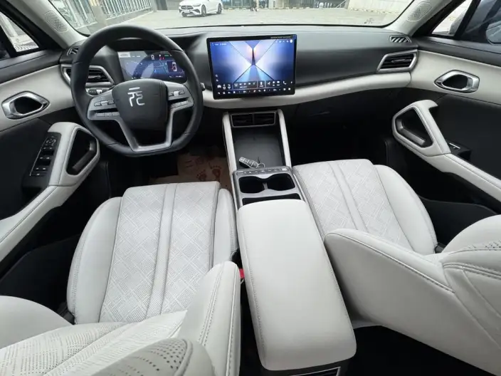 Yuan UP 2025 Model Smart Driving Edition 401KM Vitality Edition – фото 8