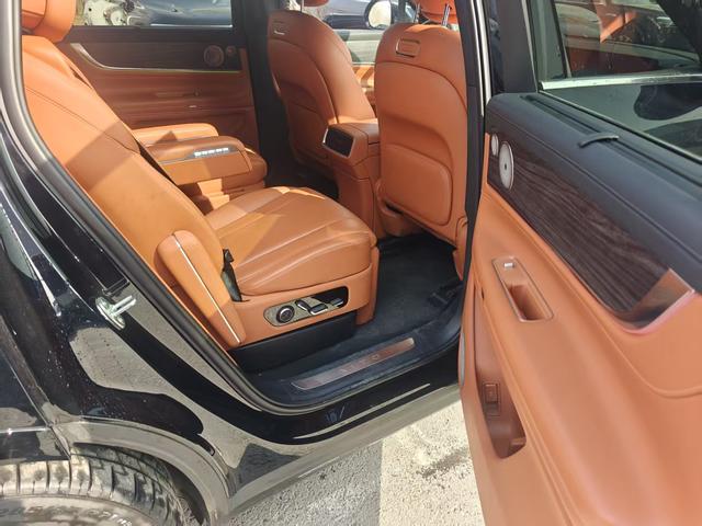 AITO M9 2024 Extended-Range Ultra 6-Seater – фото 16
