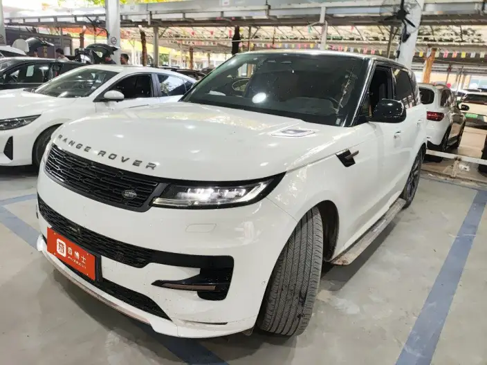 Range Rover Sport 2023 Model 3.0 L6 DYNAMIC SE
