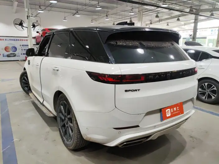 Range Rover Sport 2023 Model 3.0 L6 DYNAMIC SE