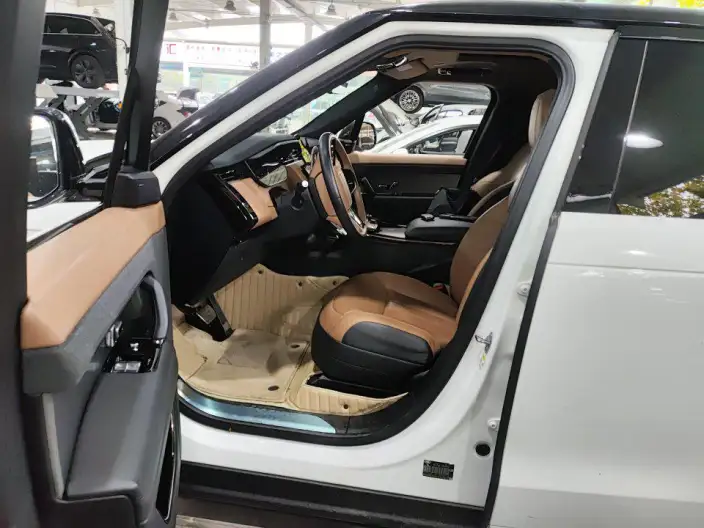 Range Rover Sport 2023 Model 3.0 L6 DYNAMIC SE – фото 8