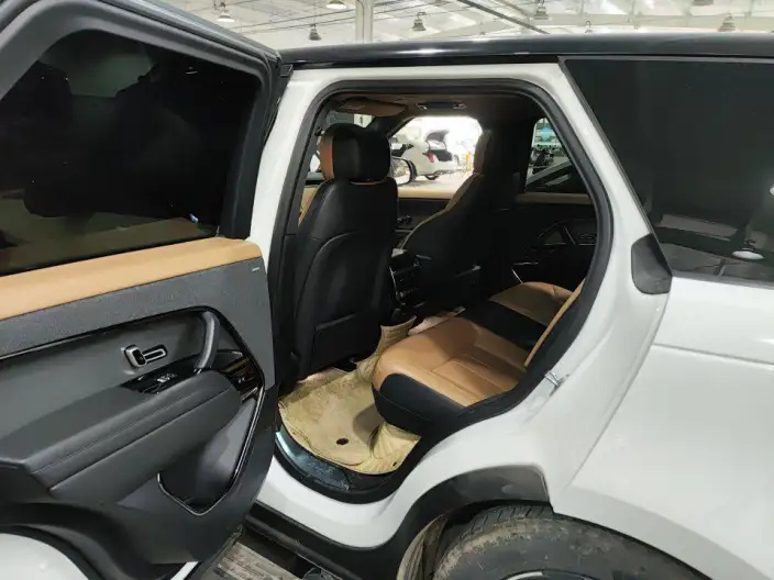 Range Rover Sport 2023 Model 3.0 L6 DYNAMIC SE – фото 9