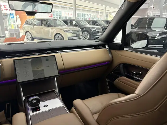 Range Rover 2025 Model 3.0 L6 400PS Shengshi Extended Edition – фото 6