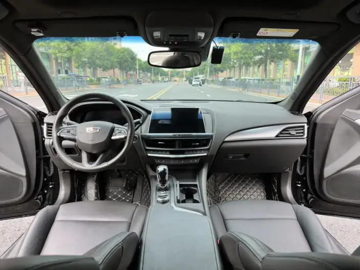 Cadillac CT5 2023 Model 28T Luxury Model Standard Edition – фото 10