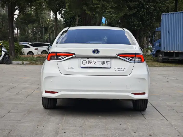 Toyota Corolla 2021 Model Hybrid 1.8L E-CVT Elite Edition – фото 6