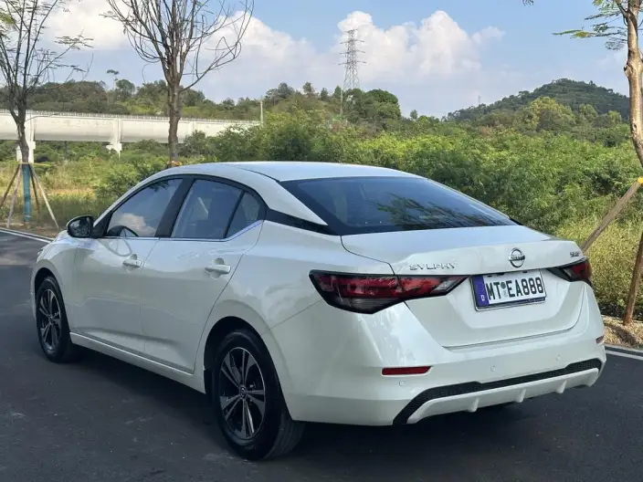 Nissan Sylphy 2022 Model 1.6L XL CVT Yuexiang Edition