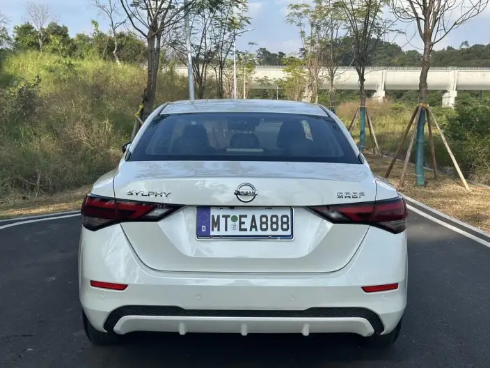 Nissan Sylphy 2022 Model 1.6L XL CVT Yuexiang Edition – фото 5