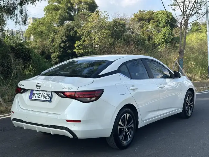 Nissan Sylphy 2022 Model 1.6L XL CVT Yuexiang Edition – фото 6
