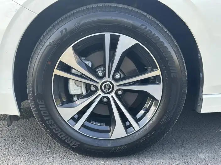 Nissan Sylphy 2022 Model 1.6L XL CVT Yuexiang Edition – фото 7