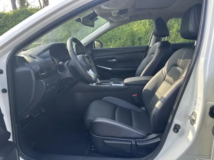 Nissan Sylphy 2022 Model 1.6L XL CVT Yuexiang Edition – фото 10