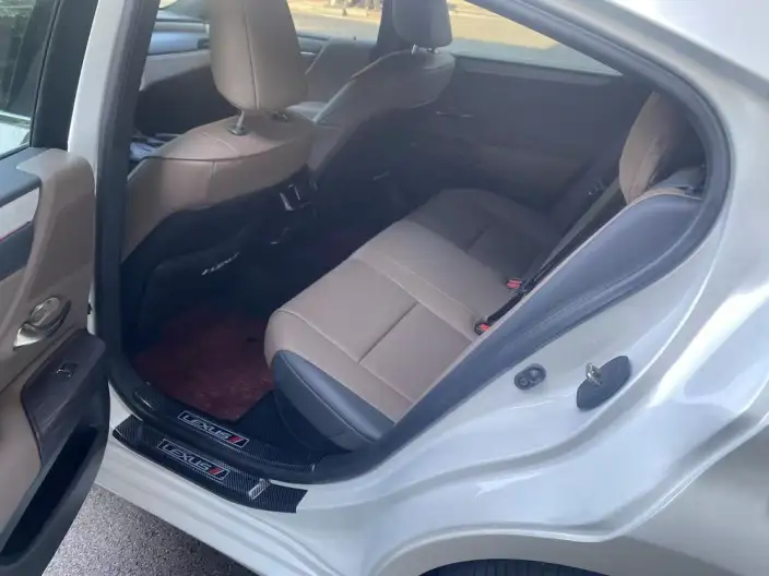 Lexus ES 2025 Model 300h Premium – фото 9
