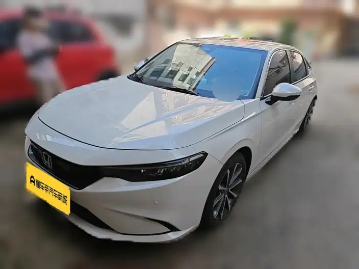 Model Ge 2022 Model 240TURBO CVT Deluxe Edition