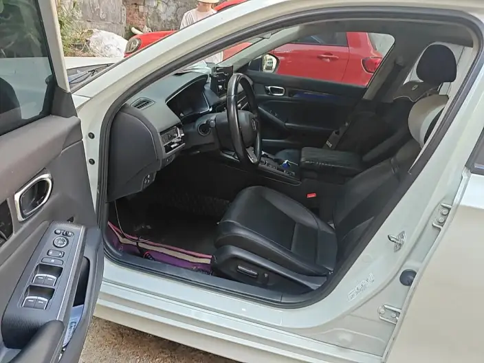 Model Ge 2022 Model 240TURBO CVT Deluxe Edition – фото 10