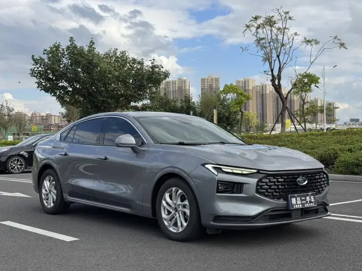 Ford Mondeo 2022 Model EcoBoost 245 Fashion Model