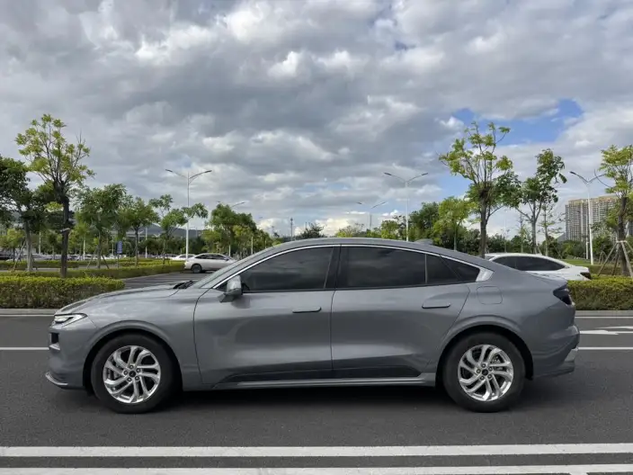 Ford Mondeo 2022 Model EcoBoost 245 Fashion Model