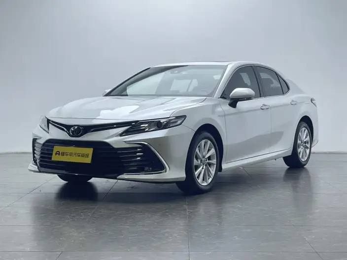 Toyota Camry 2022 Model 2.0G Deluxe Edition