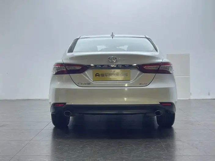 Toyota Camry 2022 Model 2.0G Deluxe Edition – фото 6