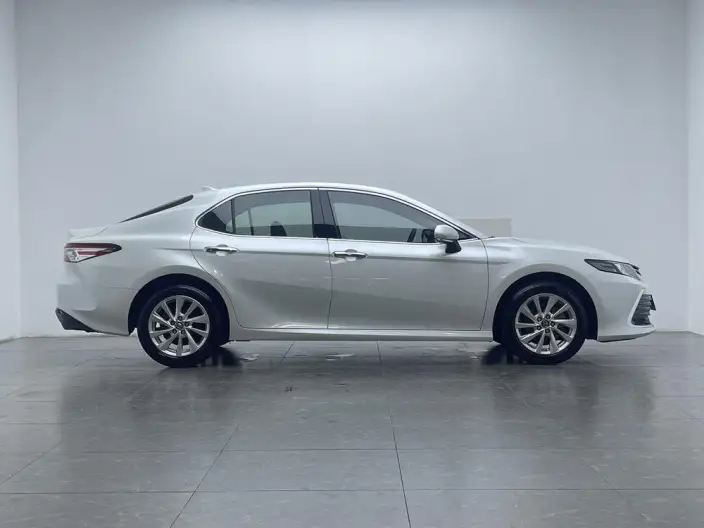 Toyota Camry 2022 Model 2.0G Deluxe Edition – фото 8