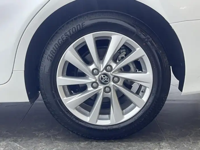 Toyota Camry 2022 Model 2.0G Deluxe Edition – фото 9