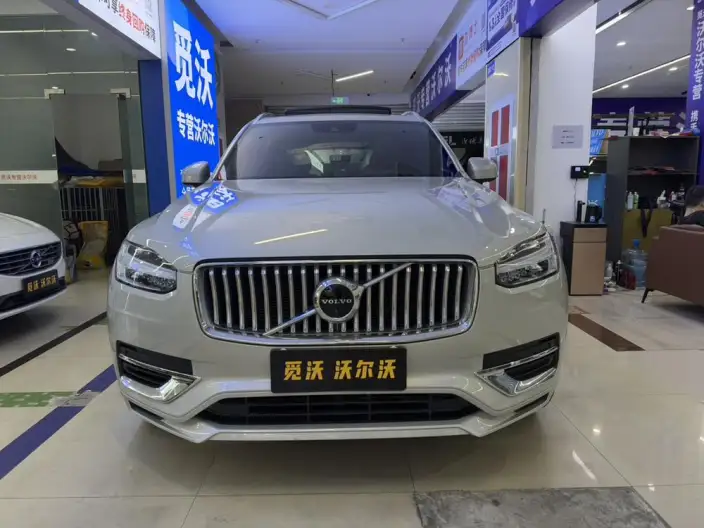 Volvo XC90 PHEV 2022 Model Facelift E Drive Hybrid T8 Smart Prestige Deluxe Edition 7 seat