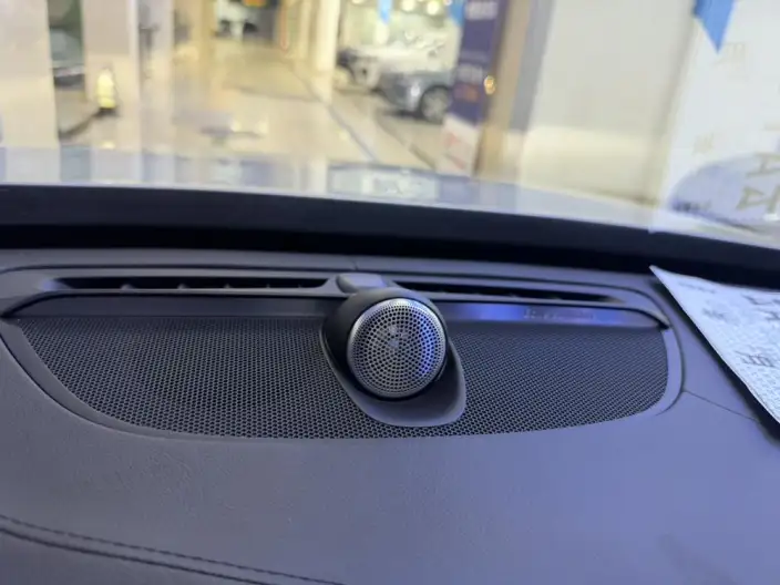 Volvo XC90 PHEV 2022 Model Facelift E Drive Hybrid T8 Smart Prestige Deluxe Edition 7 seat – фото 10