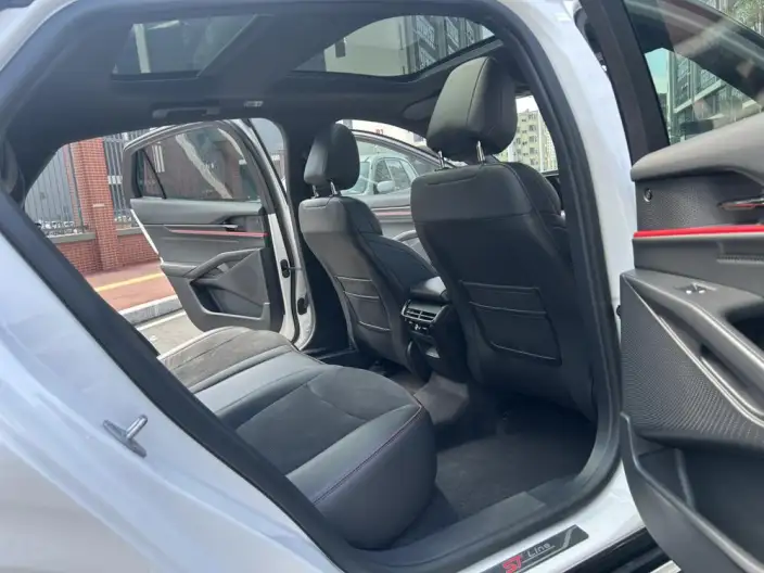 Ford Mondeo 2022 Model Facelift EcoBoost 245 ST-Line – фото 9